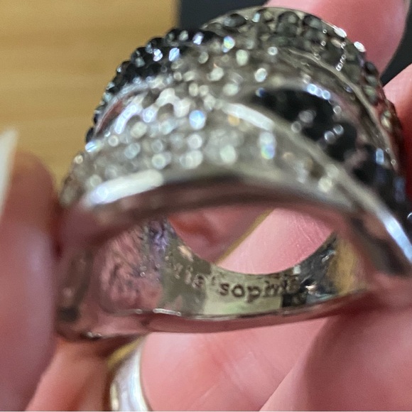 Lia Sophia Cocktail Hour Statement Ring Dazzling Two Tone Crystals size 7 - Picture 7 of 10